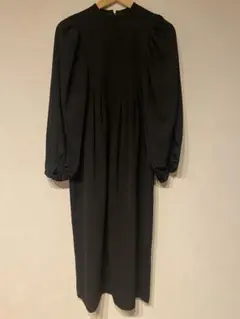 flolia 長袖ワンピース　BLACK