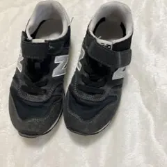 New Balance スニーカー ブラック/グレー ベルクロ17.5 男の子