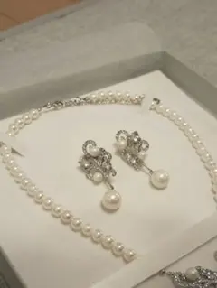 Item thumbnail for item e842f550-ac1b-40d1-a58f-5cf154b25712