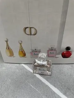 専用クリスチャンディオール ミスディオール パフュームボトルモチーフ