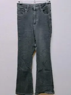 アベイル　レディース　フレアデニムパンツ　ジーンズ　ブラック
