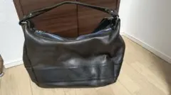 hobo　ダークネイビー レザー ショルダーバッグのサムネイル
