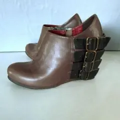 Item thumbnail for item 7f307c18-70e0-43b4-aaed-b44d043062ea