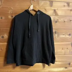 GU Mサイズ ブラックフード付きパーカー