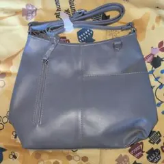 グレー ショルダーバッグ