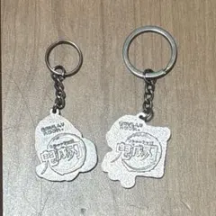 鬼滅の刃 甘露寺蜜璃と我妻善逸のキーホルダー 温泉