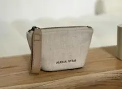 新品未開封☆ Boat Shape Small Pouch Beige