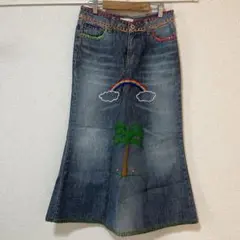 刺繍入りデニムロングスカート