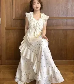Back Ribbon Frillネックワンピース searoomlynn - メルカリ