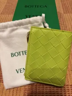 Bottega Veneta 編み込み 二つ折り財布 ☆未使用に近い美品 - メルカリ