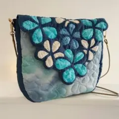 ハワイアンキルト　ハンドメイド　フラップ付きショルダーバッグ
