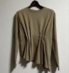 TRANOI. トラノイ　アシンメトリートップス　ギャザー　プルオーバーのサムネイル