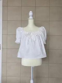 【新品タグ付き】H&M DIVIDED オフショルダー 半袖 ブラウス Mのサムネイル