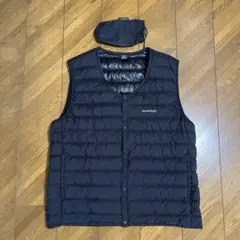 モンベルスペリオダウン　Vネックベスト　ブラック