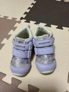 MOONSTAR 紫色 花柄 ベビーシューズ13.5センチ