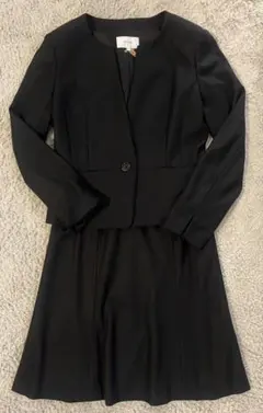 UNTITLED アンタイトル濃紺フォーマルスーツ