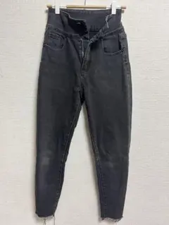 SHEIN シーイン ハイウエスト ブラックデニムパンツのサムネイル