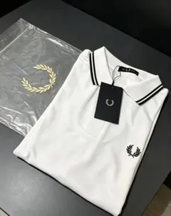 FRED PERRY フレッドペリー 長袖ポロシャツ 白 Mサイズ【新品】
