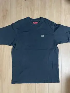 ダークグレー 半袖Tシャツ ロゴ入り