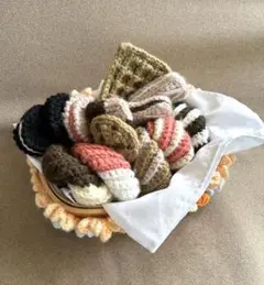 【12/5まで販売】ハンドメイド　ドーナツ&クッキー　手編み