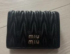 MIUMIU（ミュウミュウ） マテラッセ 二つ折り財布 ブラック