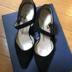 ビンテージ CHARLES JOURDAN パンプス 黒 スエードのサムネイル