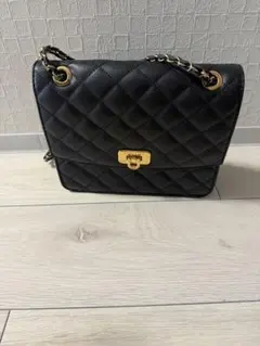 CHARLES & KEITH ショルダーバッグ