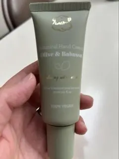 Laline ボタニカルハンドクリーム オリーブ＆ババス 30mlのサムネイル