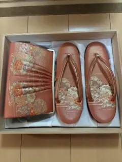 成人式　花柄刺繍 バッグと下駄セット(新品未使用)