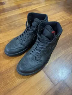 ジョーダン1 JORDAN ハイ ブラック 555088-022のサムネイル