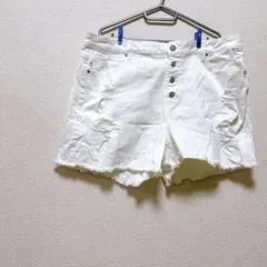 ダメージショートパンツ　ホワイト　無地　シンプル