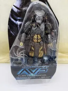 超希少！NECA スカープレデター 未開封 - メルカリ