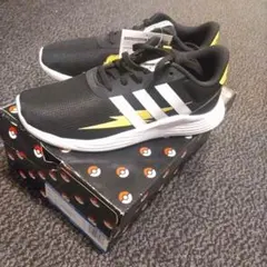 adidas ポケモン FW2545 ランニングシューズ 220のサムネイル
