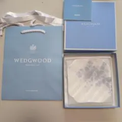 WEDGWOOD 皿　ストロベリーブルーム インディゴ　14cmのサムネイル