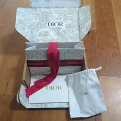 dior ショッパー 星型チャーム 巾着袋 - メルカリ