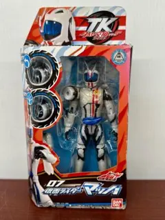 255 未開封 バンダイ タイヤ交換シリーズ 仮面ライダーマッハ