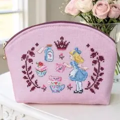 【クロスステッチ❤︎シェル型ポーチ】ハンドメイド　ヴェロニクアンジャンジェ