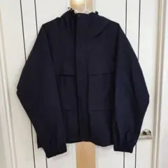 ユニクロ　ウィンドプルーフパーカー