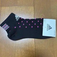 【新品タグ付き】アディダス ソックス 22cm～24cm