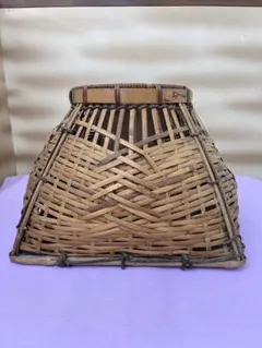 竹籠花入