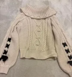 axes femme アイボリー ニットセーター フリル 編み込みリボン