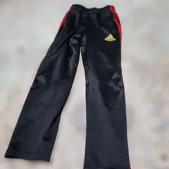 adidas 黒赤 ストレートパンツ