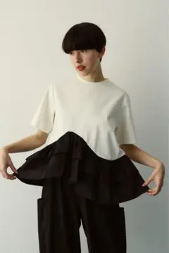 【HeRIN.CYE】Frill hem ponte topsのサムネイル