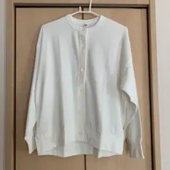 新品 UNIQLO ボタン付きカーディガン XL ホワイト