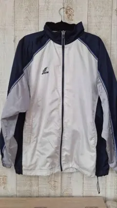 ナイロンパンツ