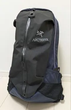 【極美品】ARC’TERYX アークテリクス Arro22　リュック　ネイビー ARC'TERYX 並行輸入品 アークテリクス Arro 22 アロー22 バック