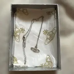 ヴィヴィアンウエストウッド ネックレス
