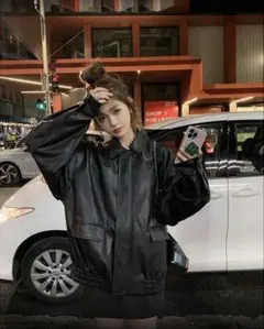 オーバーサイズ ブラックレザージャケット