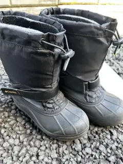 美品　Columbia キッズ ブラックブーツ
