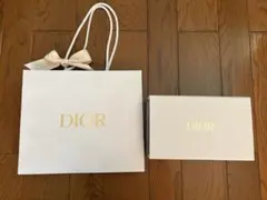 Dior ホワイトショッパー 箱　ボックス　ゴールドロゴ